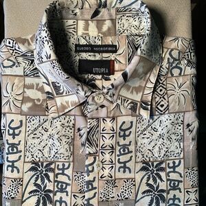 Men's Hawaiian Shirt by UTOPIA Size Medium Button Front Suede Microfiber